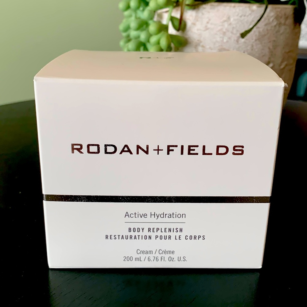 Rodan & Fields - Active Hydration Body Replenish -new in the box